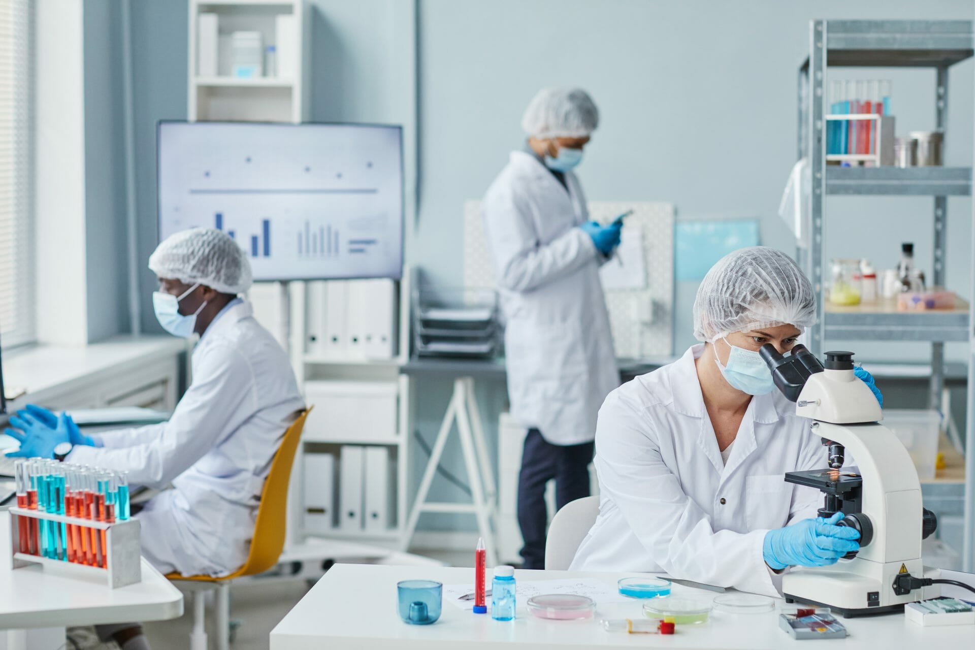 Aspectos esenciales de los laboratorios farmacéuticos: Una visión integral